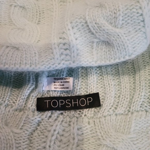 Topshop Mint Green Cablknit Infinity Scarf - Picture 5 of 7